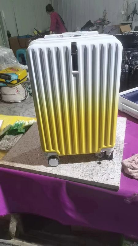 20'24'' بوصة تحمل على حقيبة عربة حقيبة حقيبة كرة العجلات المتداولة السفر
