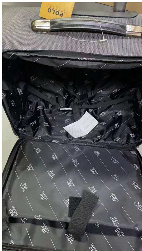 حقيبة متعرجة عربة سفر حقيبة ركوب متعددة المقصورات حقيبة ركوب يونيسيكس TSA مزيج قفل عربة الألومنيوم
