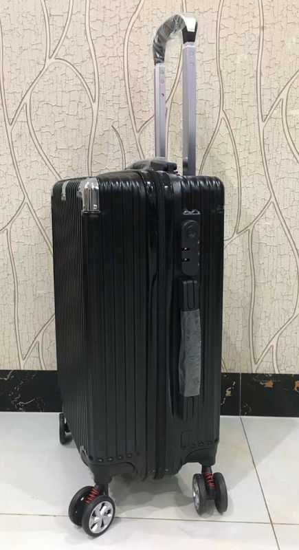 التصميم البسيط Abs Carry-On Trolley Spinner Caster حقائب السفر بالجملة مجموعة الأمتعة المصممة للسفر