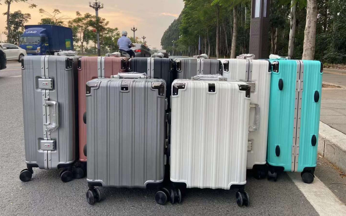 المنتجات بالجملة السعر الجيد الإطار الألومنيوم ABS - PC Case حقيبة سفر حقائب سفر مجموعة للخارج مصنوعة في فيتنام